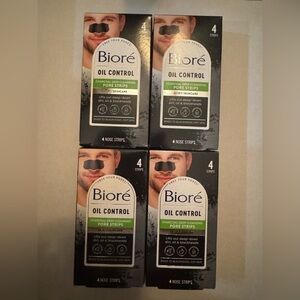 4; 4 Count Biore Men’s Oil Control Blackhead Remover Pore Strips